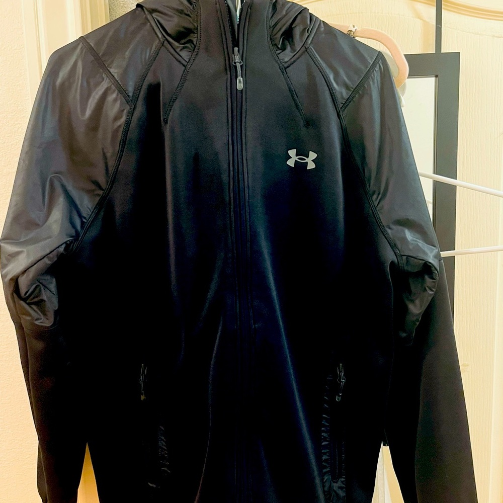 Men’s Under Armour cold gear storm jacket. Bought, worn once, twice. BRAND NEW